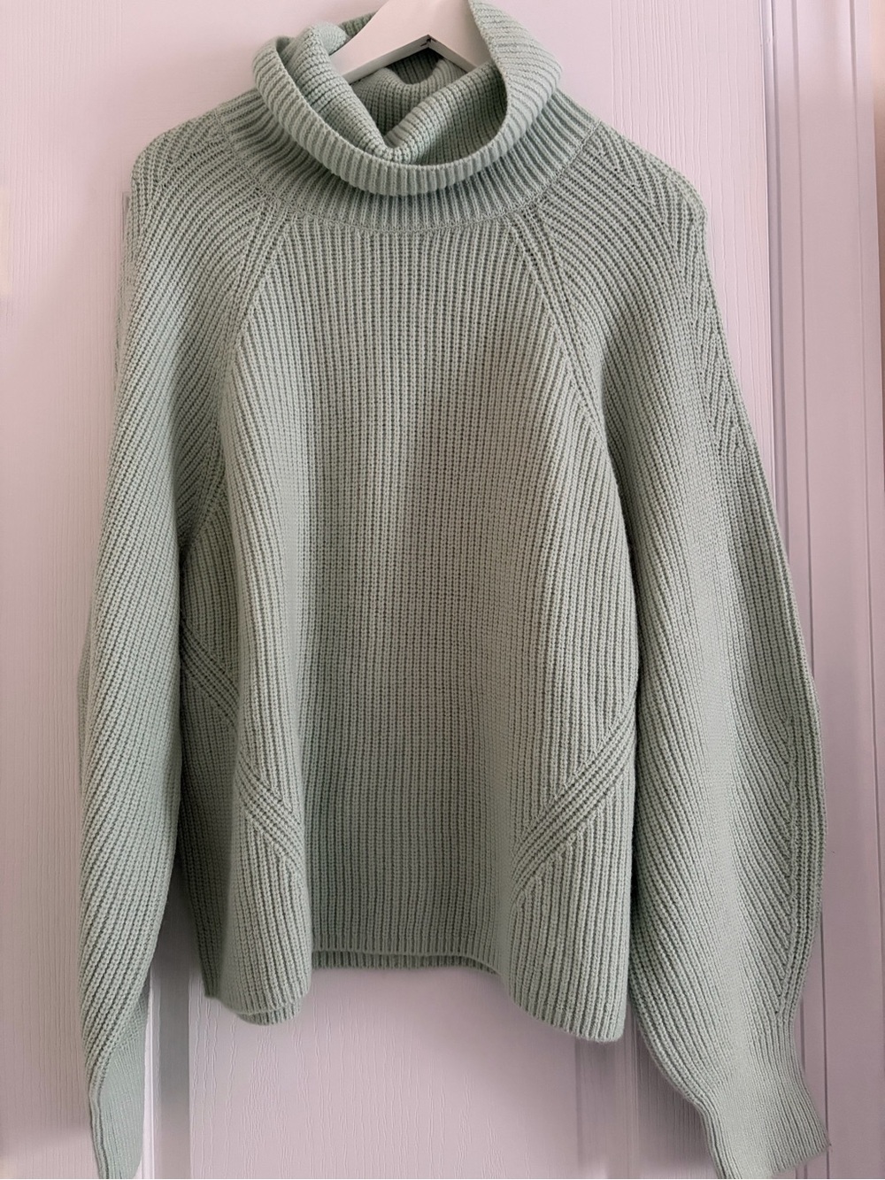 Ann Taylor Soft Mint Green Ribbed Turtleneck Sweater NEW